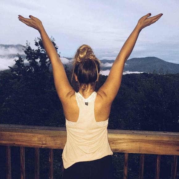 Meet your Posher, Christine - Picture 1 of 1